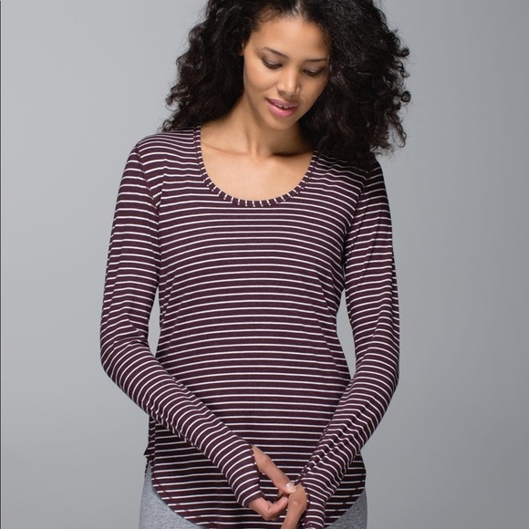 lululemon athletica Tops - Lululemon Relaxed Fit Scoop Neck long sleeved Top